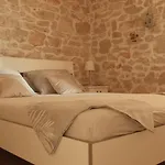 Stone Mamma Mia