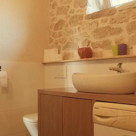 Stone Cottage Mamma Mia Sukošan